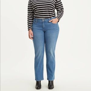 NWT 414 Classic Straight Jeans (Plus Size)